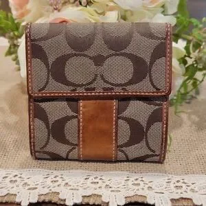 Short wallet coach Clearance